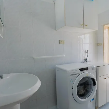 Casa Tribi A 250 Mt Dalla Di Specchiarica Di San Pietro In Bevagna Holiday home *