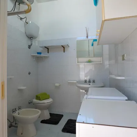 Casa Tribi A 250 Mt Dalla Di Specchiarica Di San Pietro In Bevagna Holiday home Torre Colimena