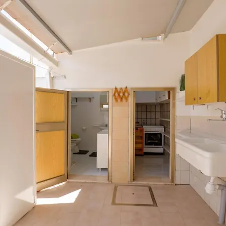 Casa Tribi A 250 Mt Dalla Di Specchiarica Di San Pietro In Bevagna Holiday home