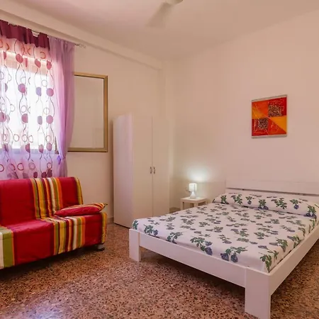Holiday home Casa Tribi A 250 Mt Dalla Di Specchiarica Di San Pietro In Bevagna