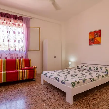 Holiday home Casa Tribi A 250 Mt Dalla Di Specchiarica Di San Pietro In Bevagna Torre Colimena